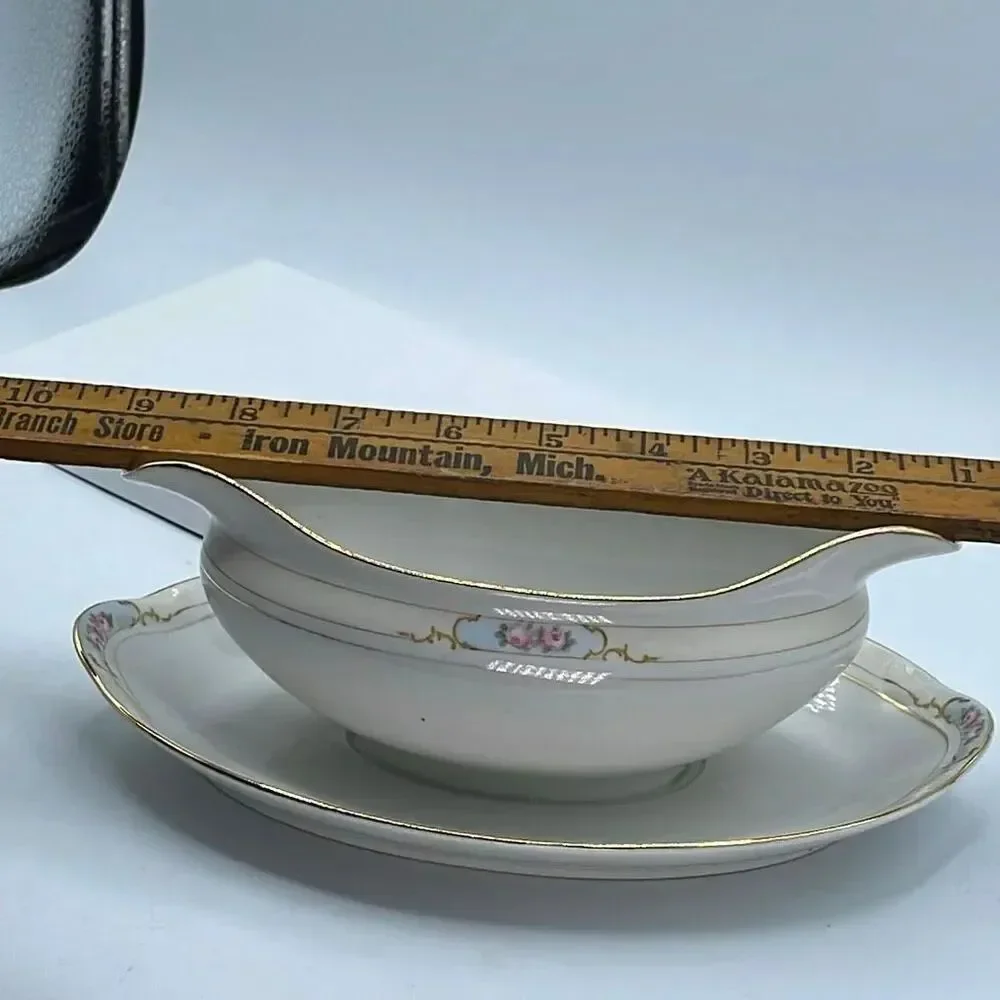 Vintage Noritake “The Celtic” porcelain gravy boat.